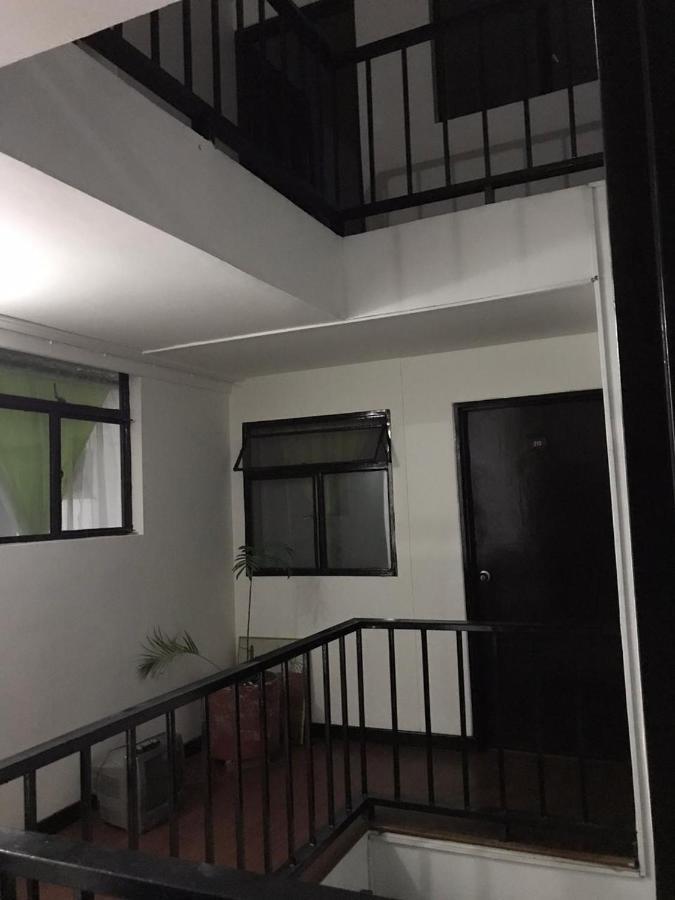 Hostal El Eden מניזאלס מראה חיצוני תמונה